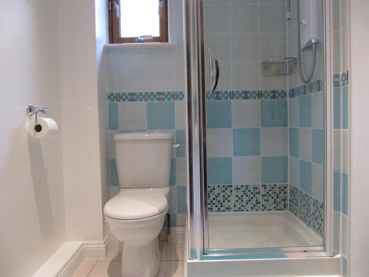 Cozy Off Road 2 Bedroom Cottage Apartment With Free Wi-Fi And Private Parking Glasgow Zewnętrze zdjęcie