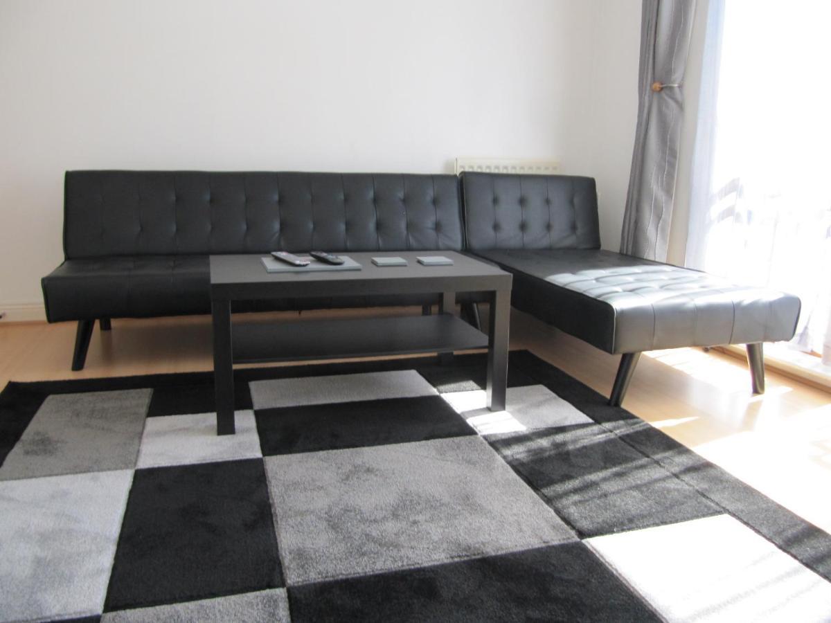 Cozy Off Road 2 Bedroom Cottage Apartment With Free Wi-Fi And Private Parking Glasgow Zewnętrze zdjęcie