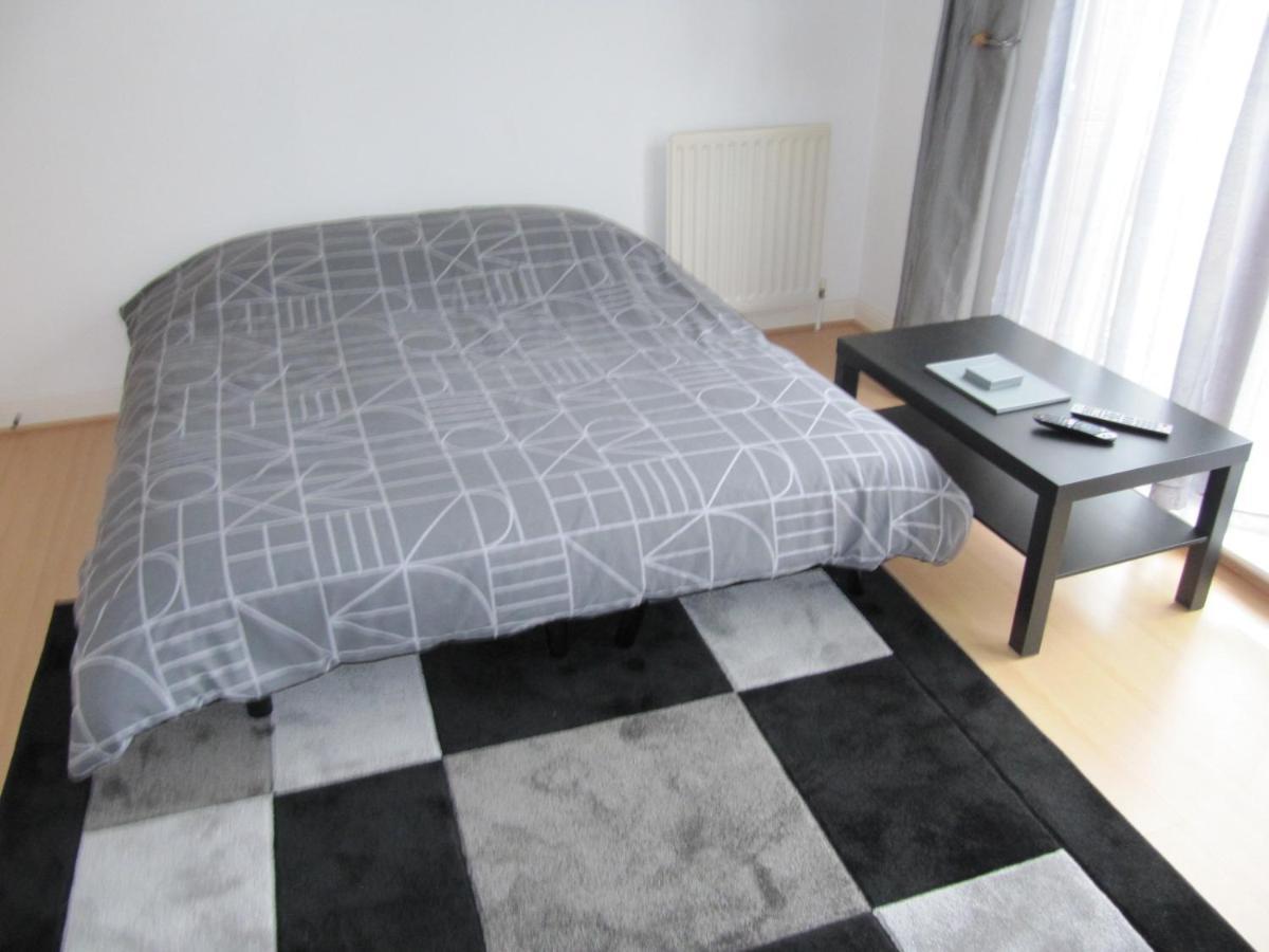 Cozy Off Road 2 Bedroom Cottage Apartment With Free Wi-Fi And Private Parking Glasgow Zewnętrze zdjęcie