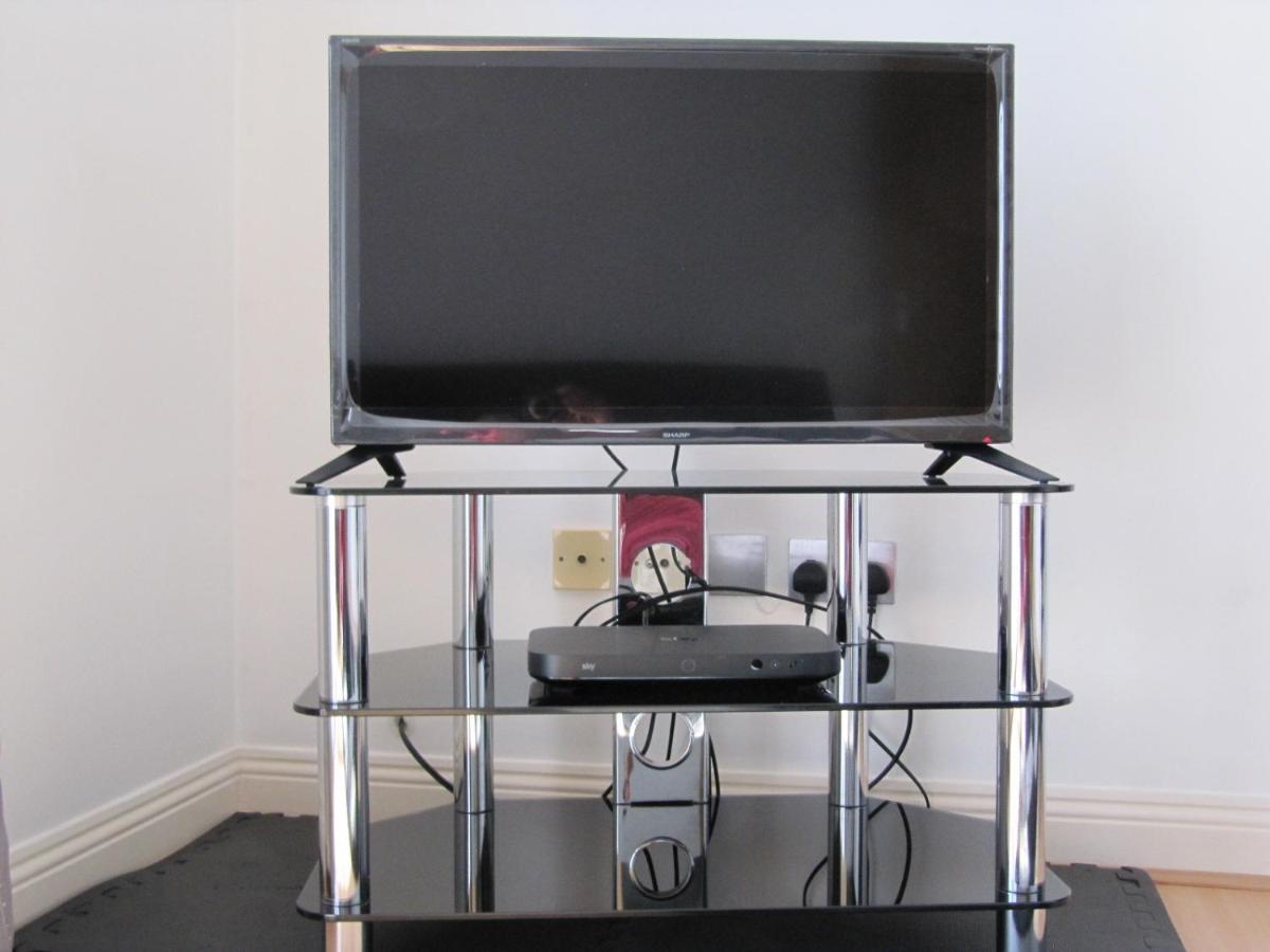 Cozy Off Road 2 Bedroom Cottage Apartment With Free Wi-Fi And Private Parking Glasgow Zewnętrze zdjęcie