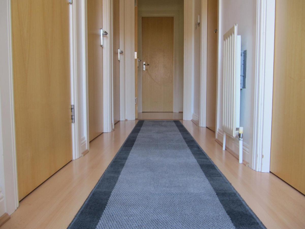 Cozy Off Road 2 Bedroom Cottage Apartment With Free Wi-Fi And Private Parking Glasgow Zewnętrze zdjęcie