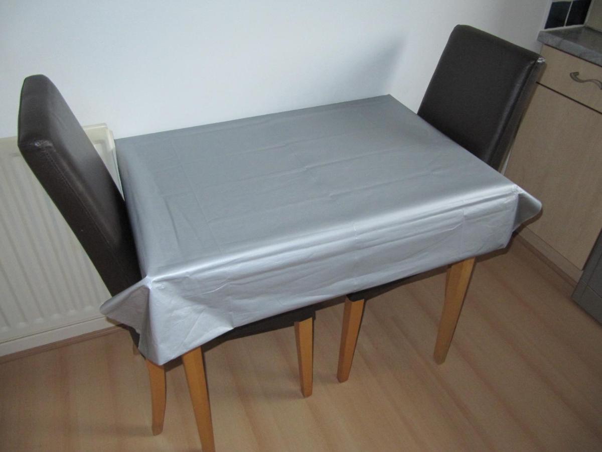 Cozy Off Road 2 Bedroom Cottage Apartment With Free Wi-Fi And Private Parking Glasgow Zewnętrze zdjęcie